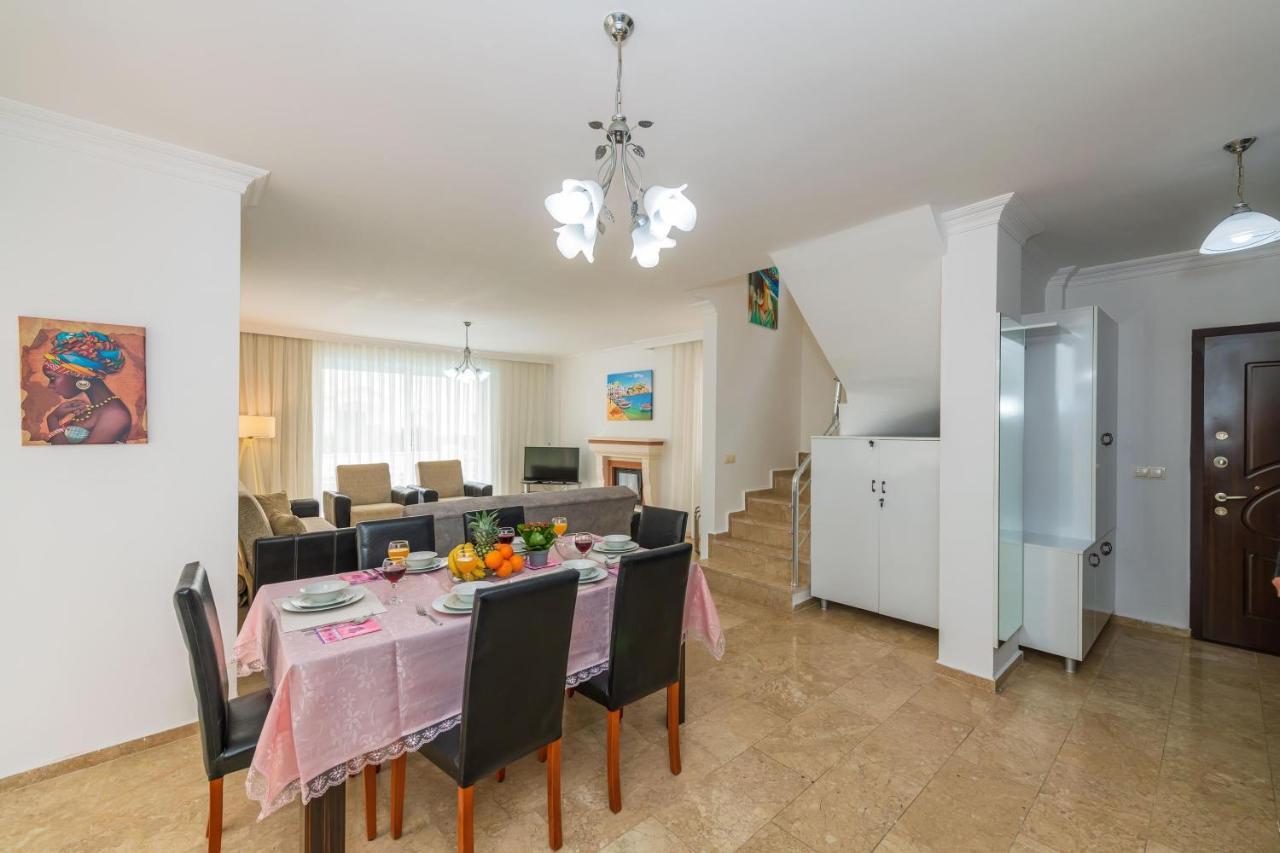 Villa Yasam Park - Luxury 8 Person - Calis 90mt Fethiye