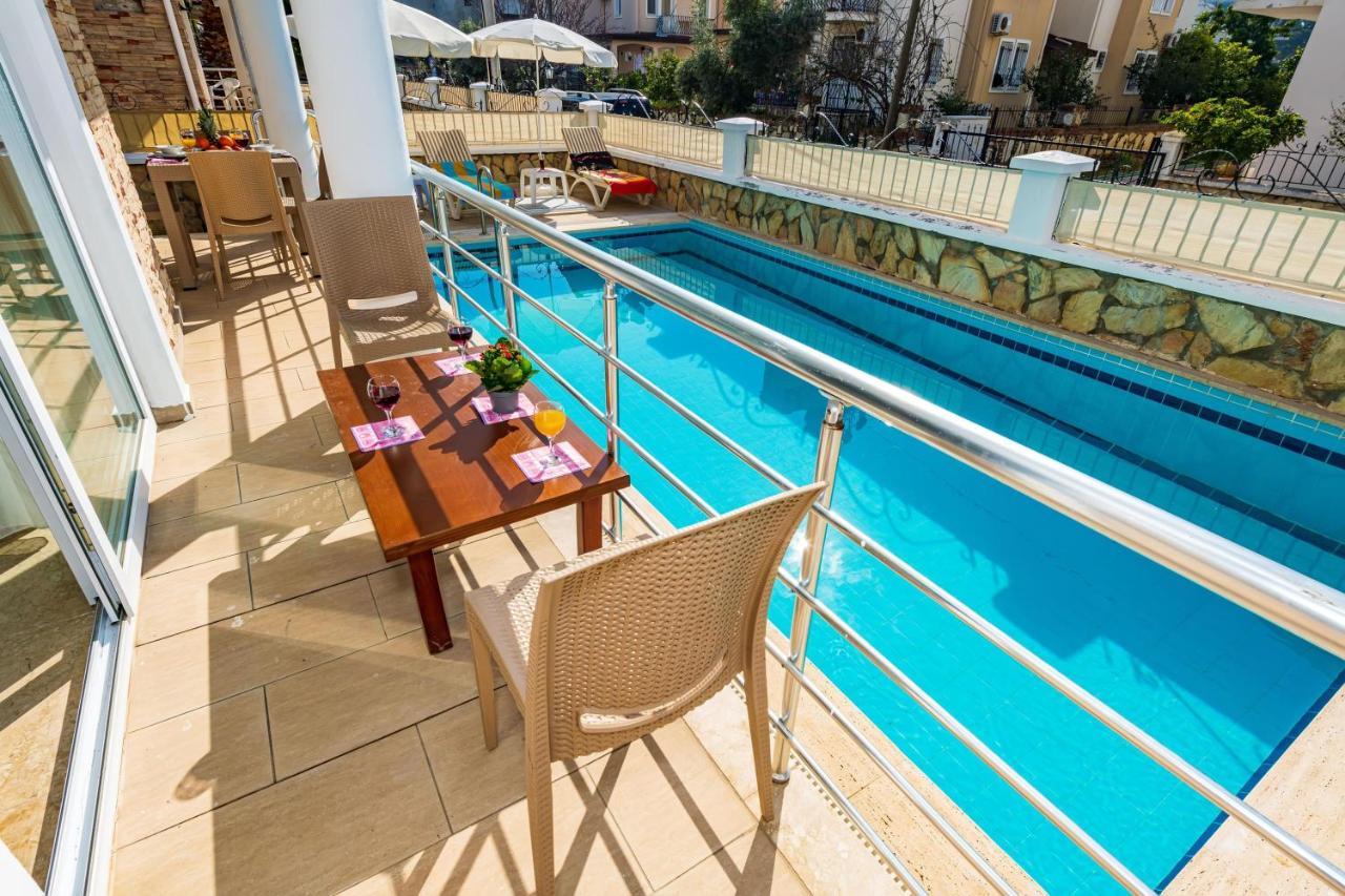 Yasam Park - Luxury 8 Person - Calis 90mt Villa Fethiye