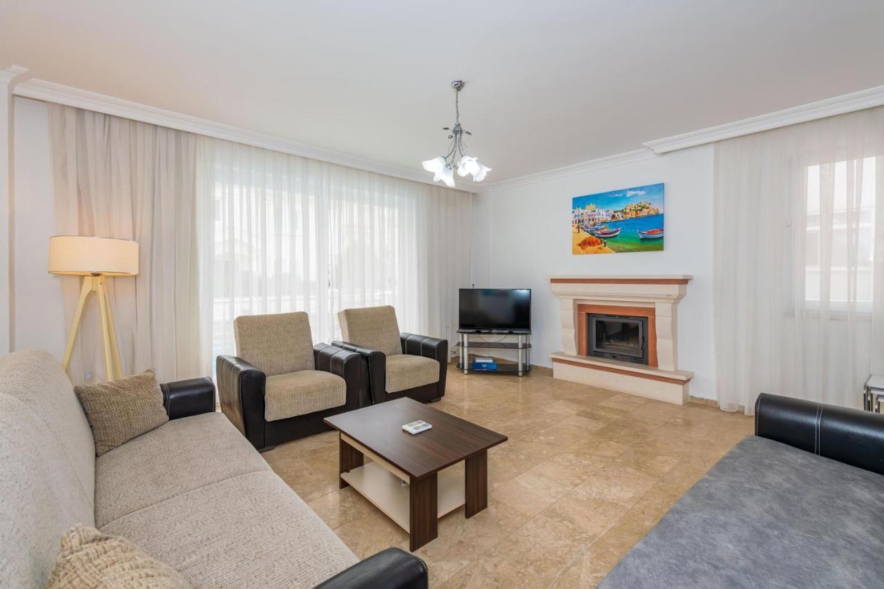 Yasam Park - Luxury 8 Person - Calis 90mt *