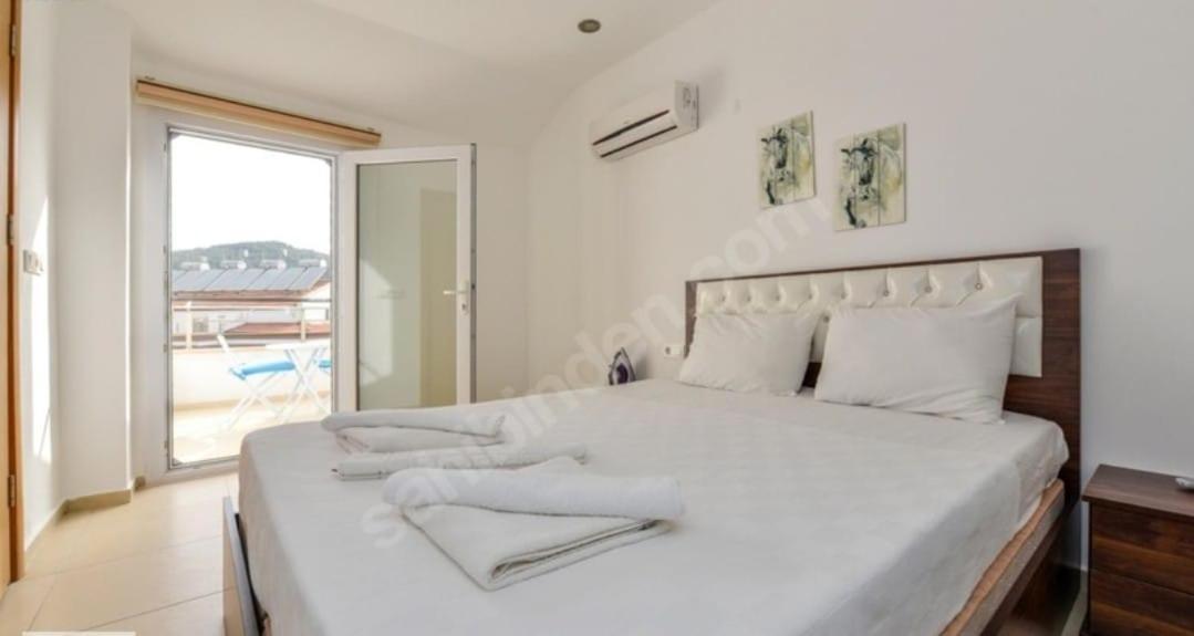Diamond Apartment *
