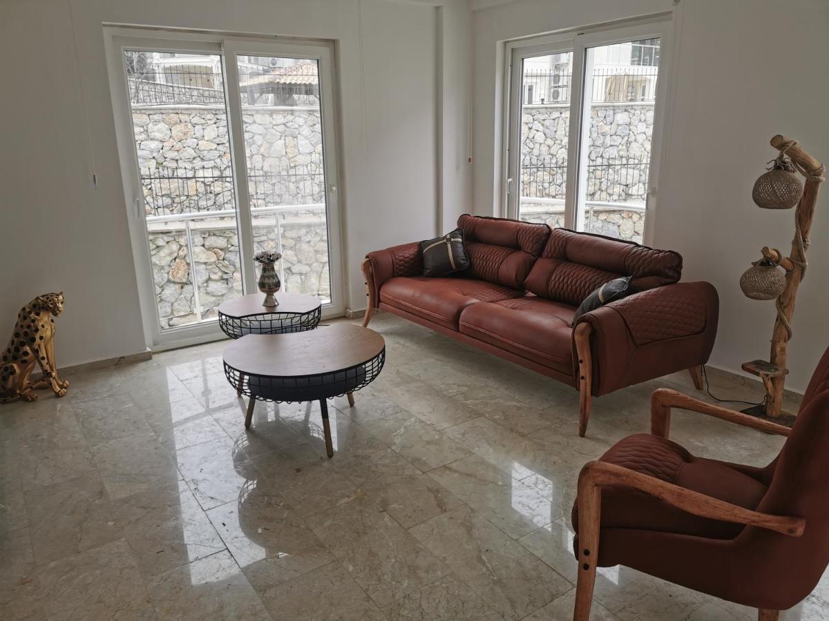 Karmele Villa