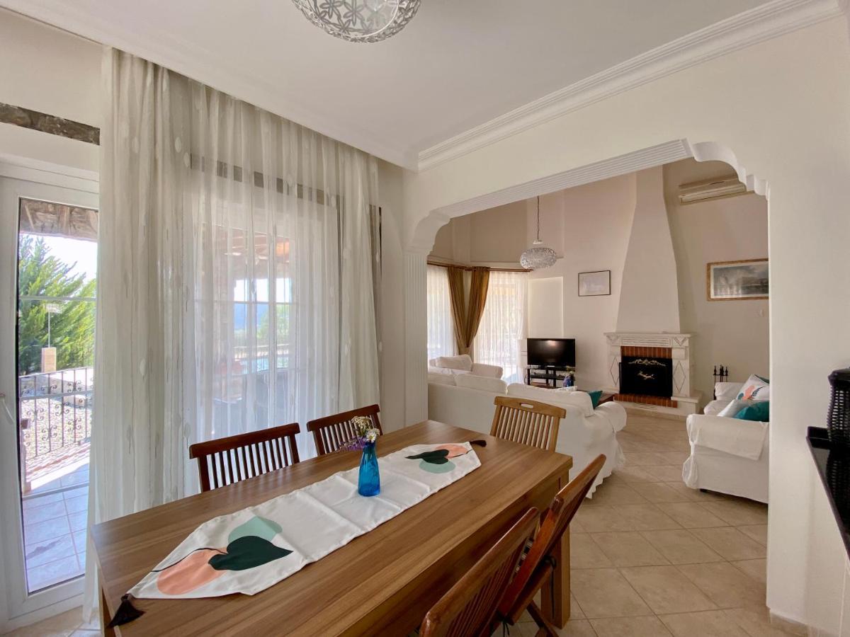 Oasis: Private Pool Retreat With Garden Villa *
