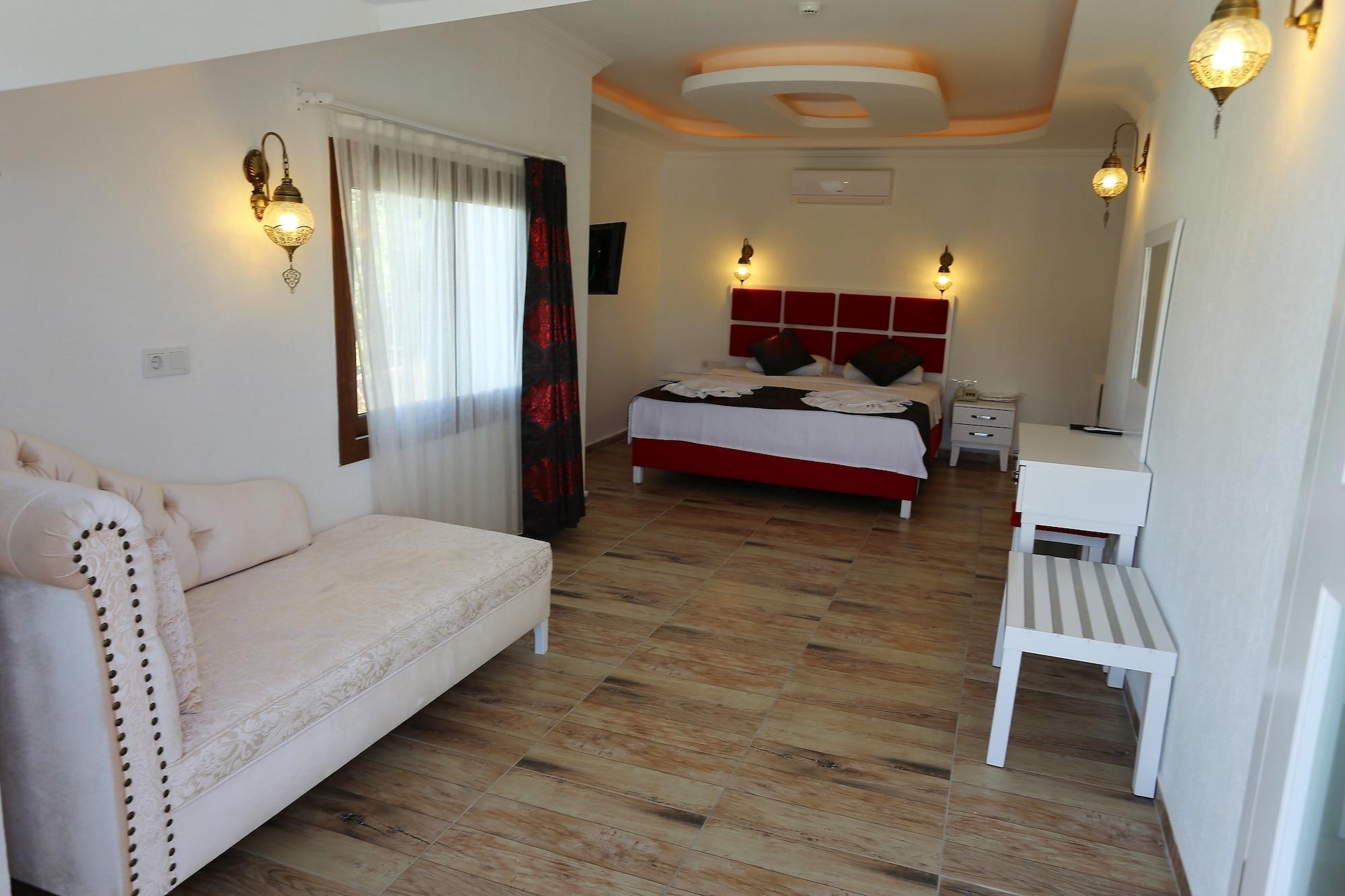 Hotel Q&s Cennet Life