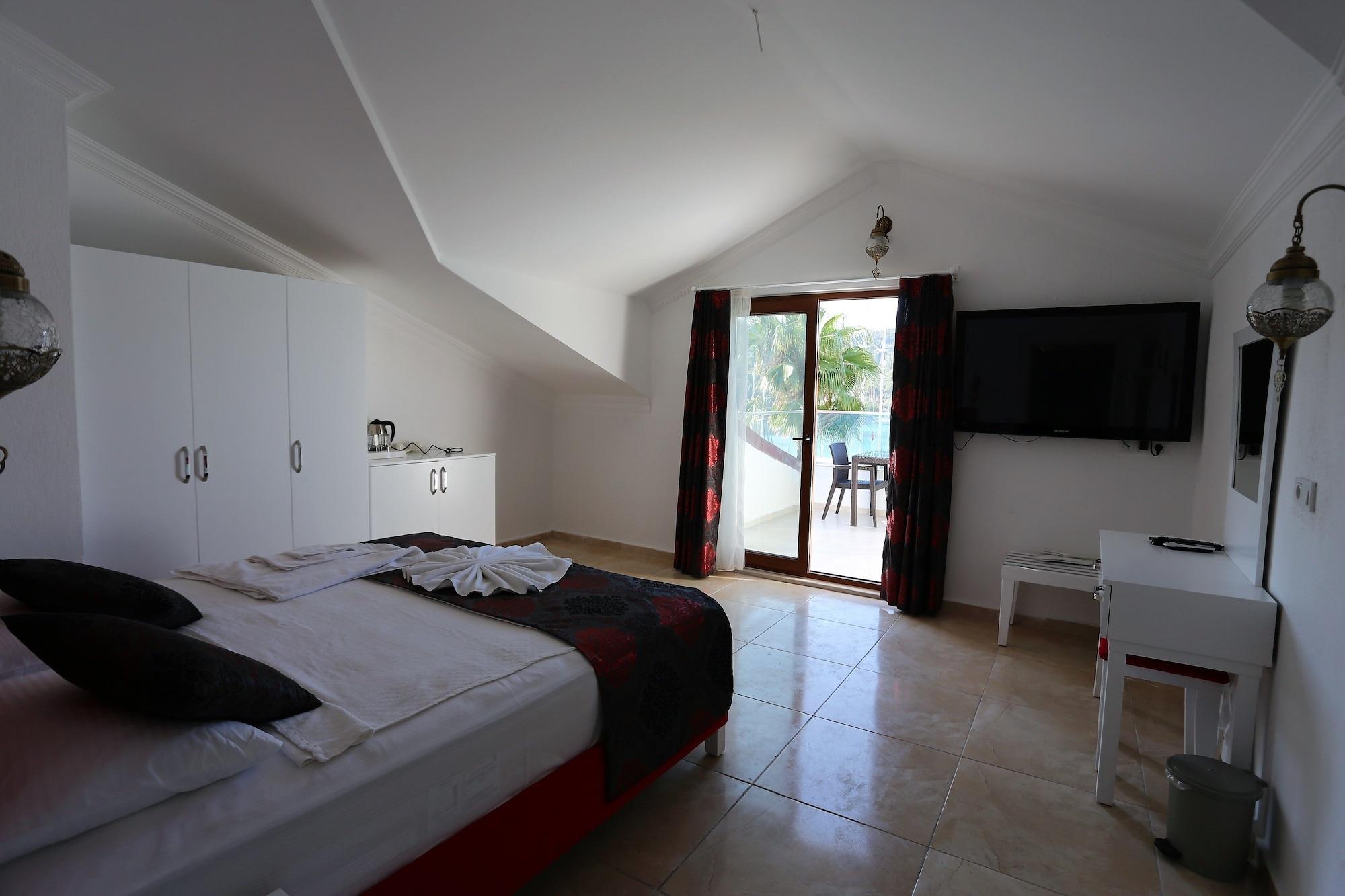 Q&s Cennet Life 3* Fethiye