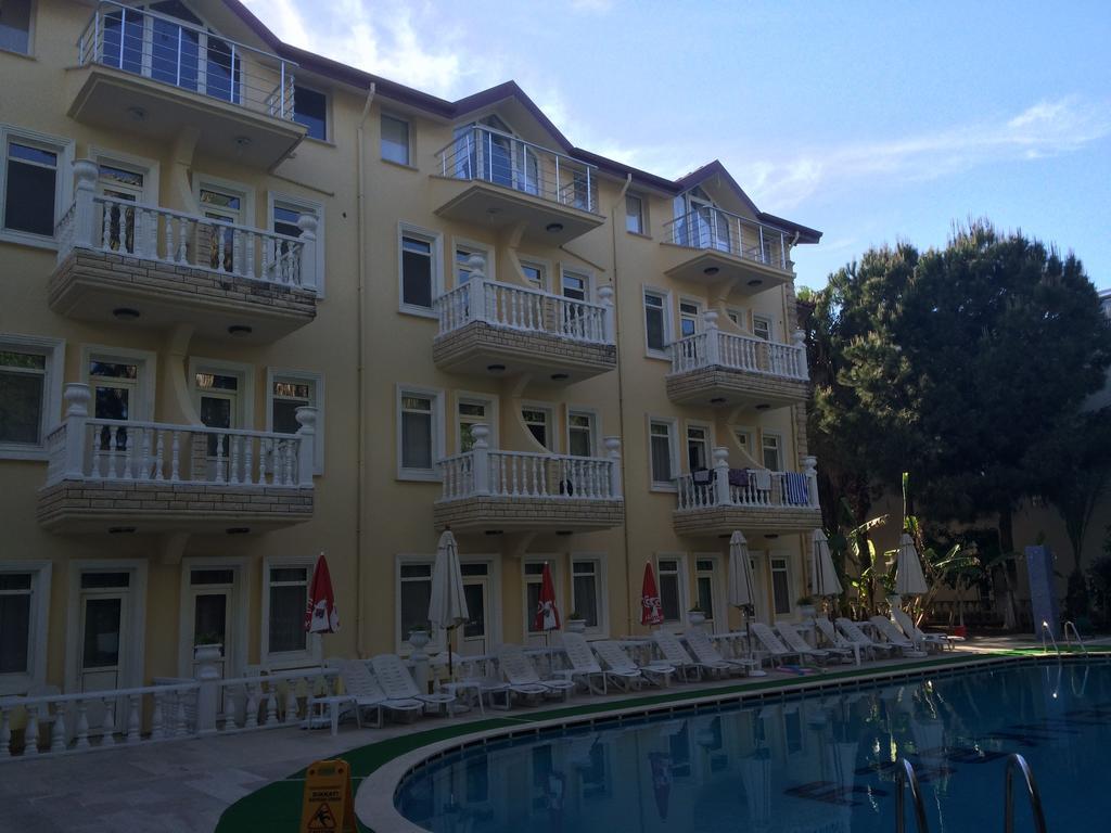 Cenk Bey Otel
