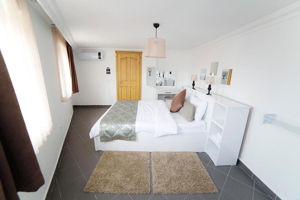 Downtown Fethiye Suites Hotel 2*