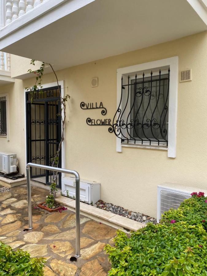 Villa Nearby The Sea With Pool Triplex *