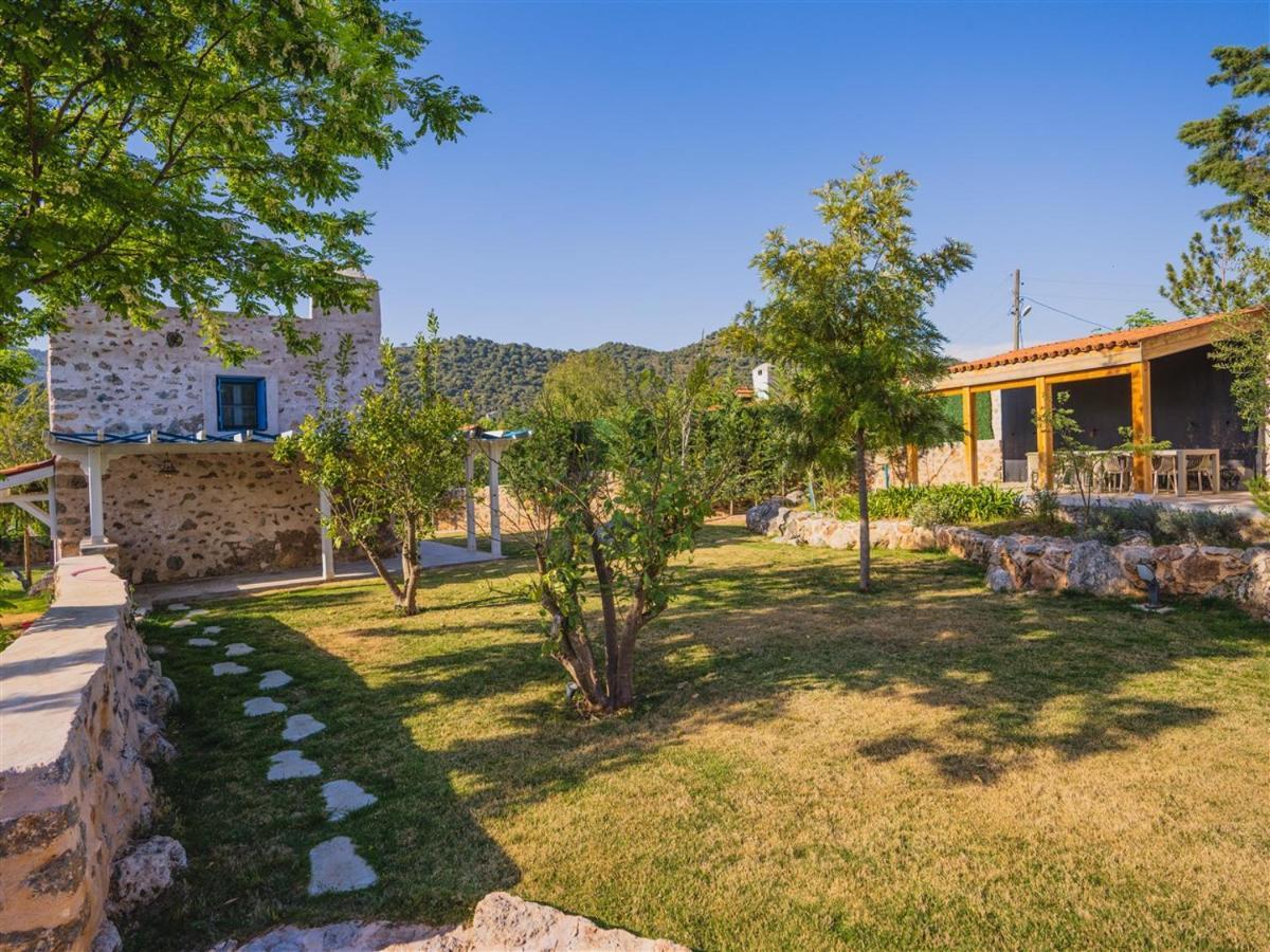 Kinali - Tradational Greek In Kayakoy * Fethiye