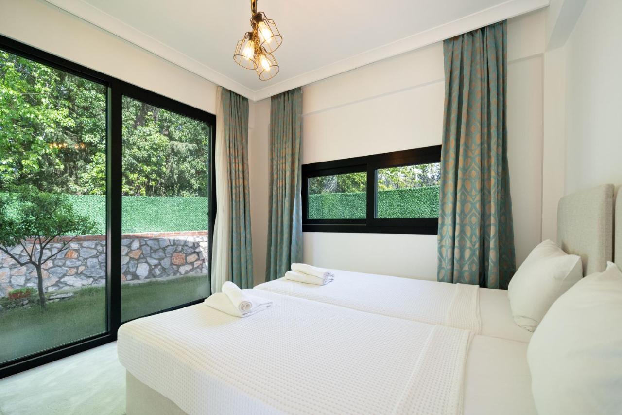 Muestakil Yuezme Havuzlu Genis Bahceli Villa Loft Villa Fethiye