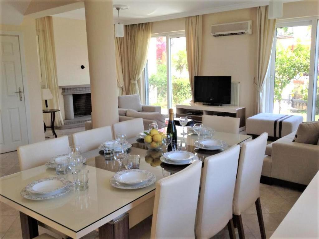 Seaside Residence, Villa Sar, Deniz Manzarali Fethiye Calis , 4 Yatak Odali ,8 Kisilik Muestakil Havuzlu Villa Villa *