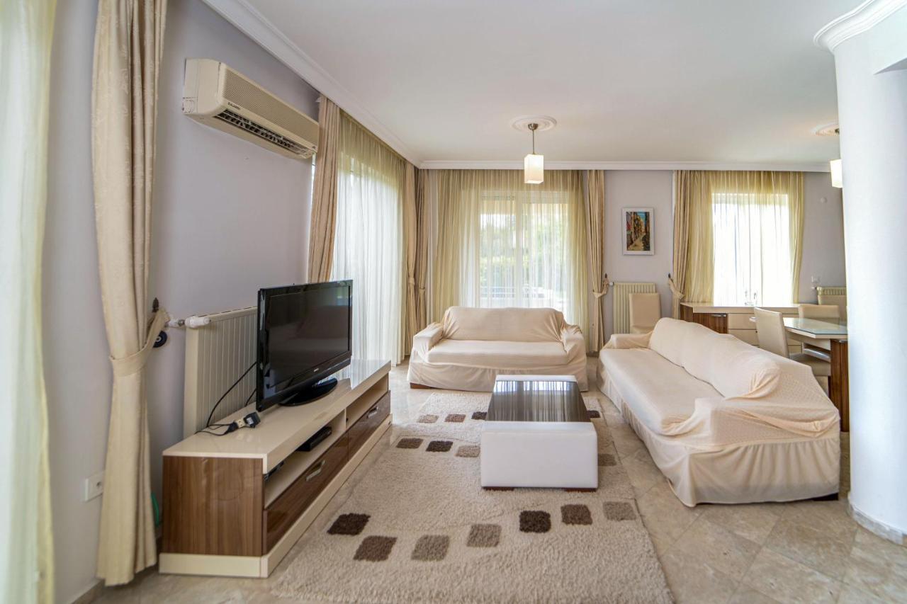 Seaside Residence, Villa Sar, Deniz Manzarali Fethiye Calis , 4 Yatak Odali ,8 Kisilik Muestakil Havuzlu Villa Villa *