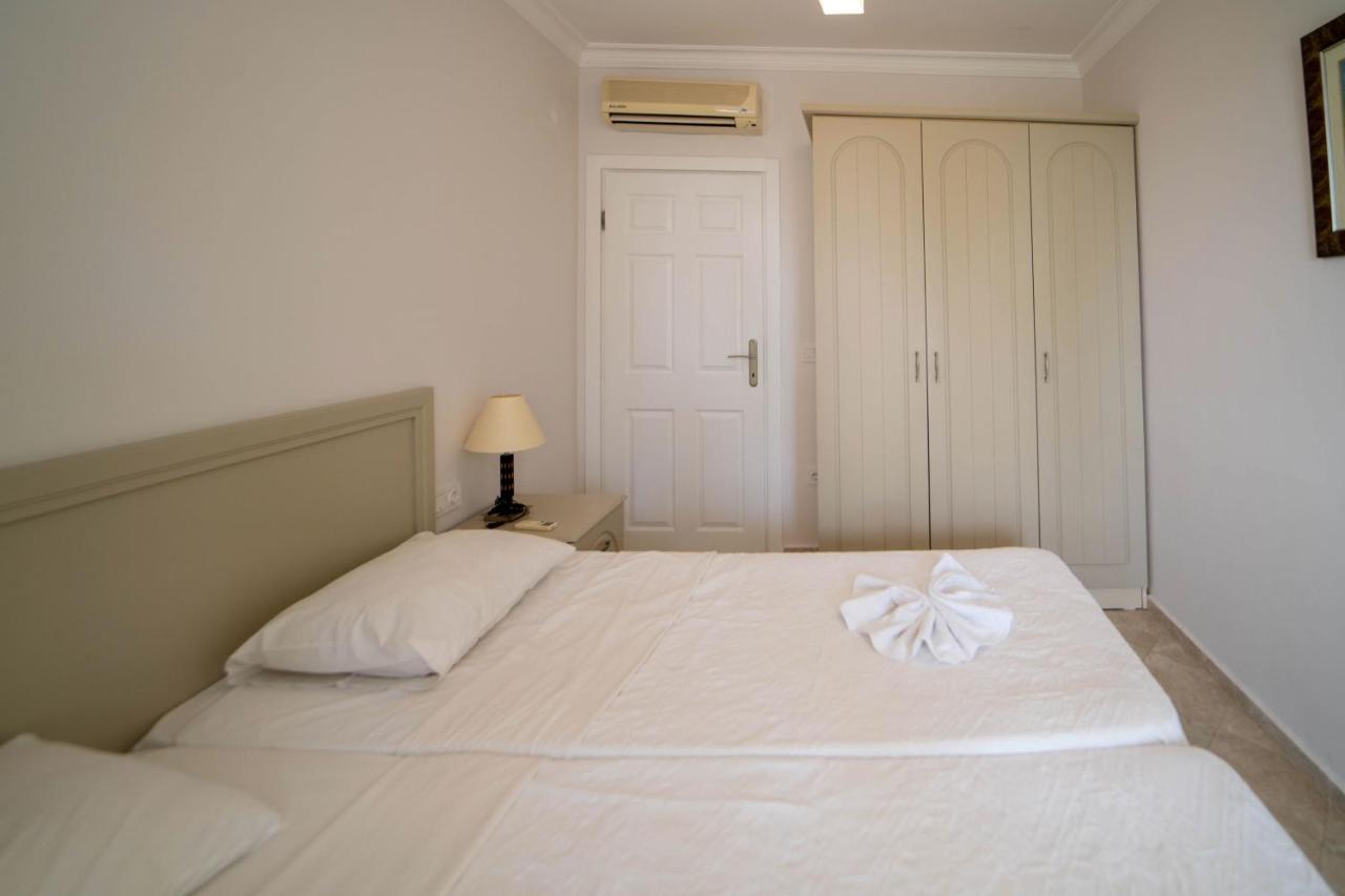 Seaside Residence, Villa Sar, Deniz Manzarali Fethiye Calis , 4 Yatak Odali ,8 Kisilik Muestakil Havuzlu Villa * Fethiye