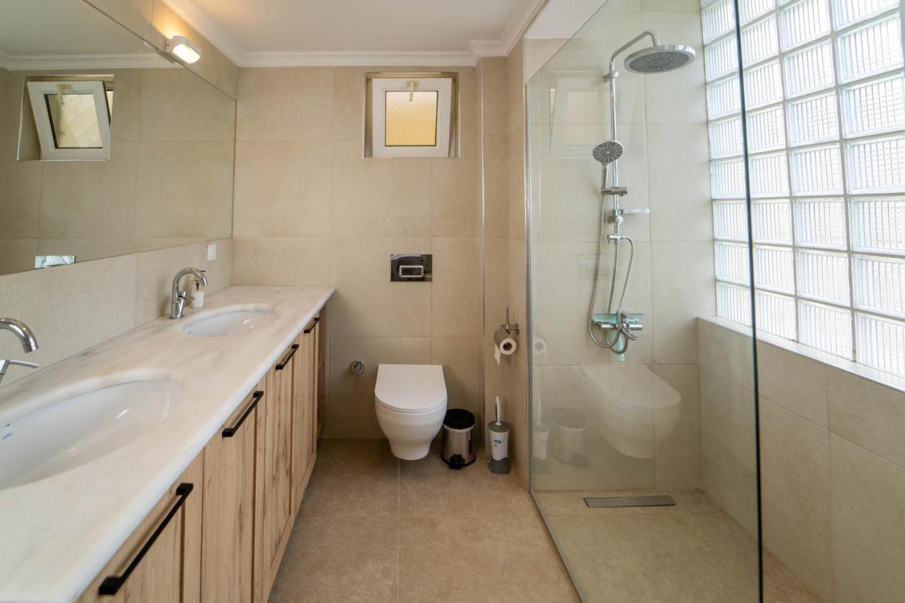 Seaside Residence, Villa Sar, Deniz Manzarali Fethiye Calis , 4 Yatak Odali ,8 Kisilik Muestakil Havuzlu Villa Villa *