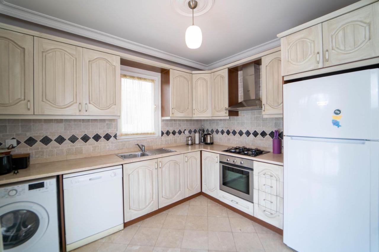 Seaside Residence, Villa Sar, Deniz Manzarali Fethiye Calis , 4 Yatak Odali ,8 Kisilik Muestakil Havuzlu Villa Villa