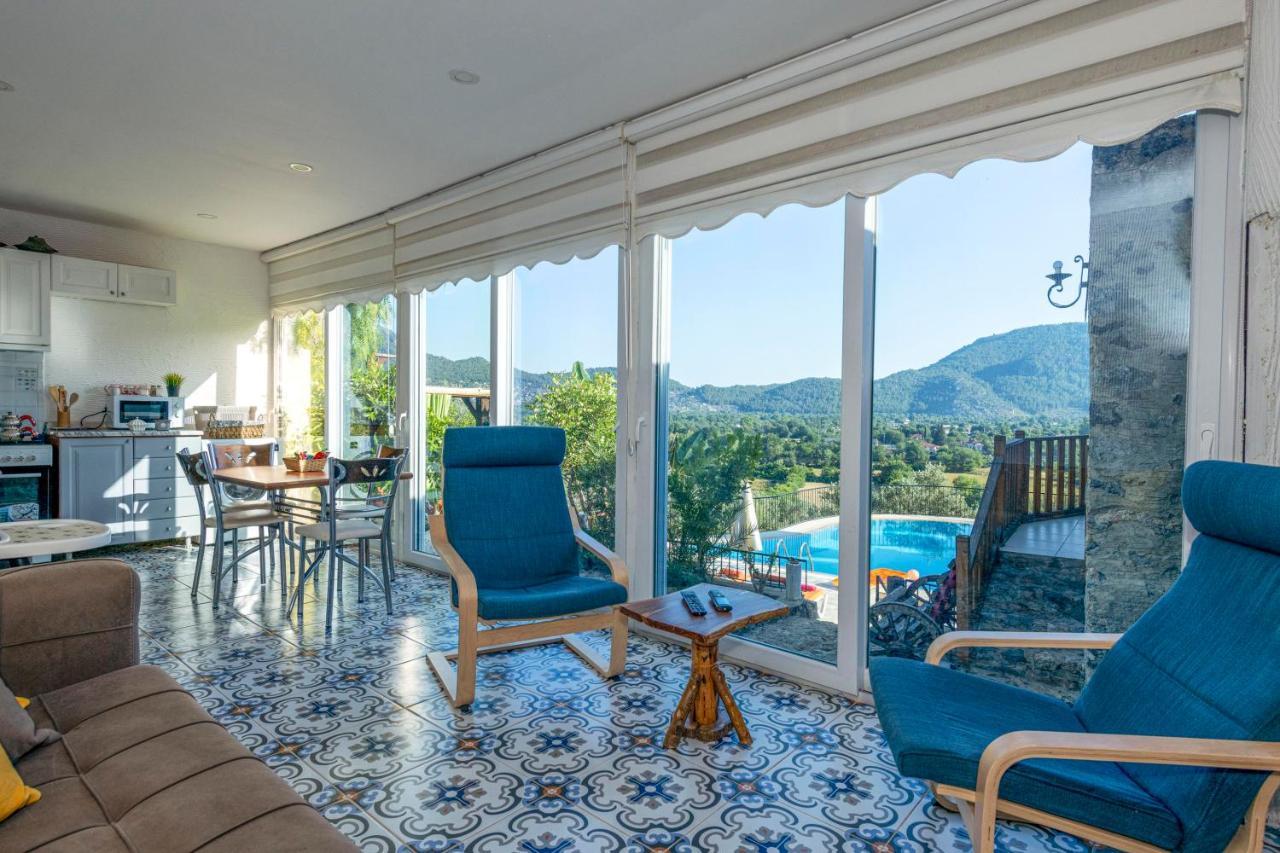 Villa Manzara *