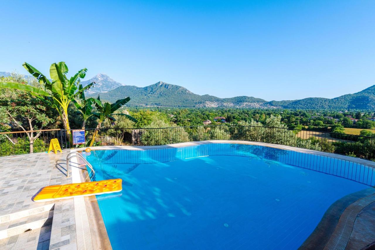 Manzara Villa *