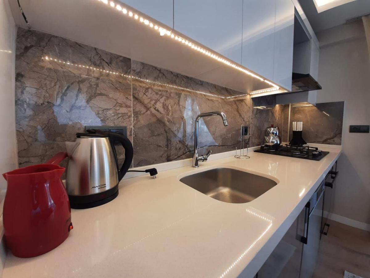 Alpha Apartment *