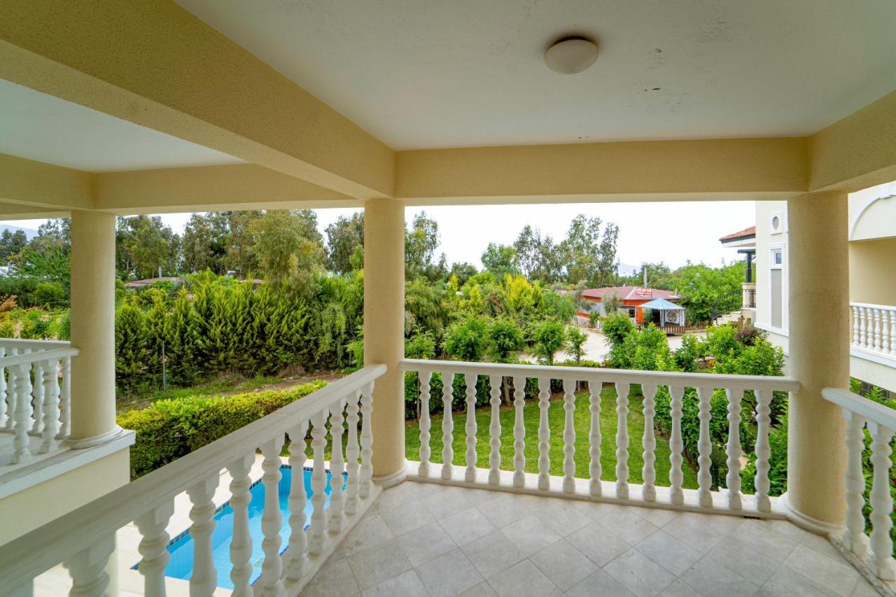Seaside Residence, Villa Sar, Deniz Manzarali Fethiye Calis , 4 Yatak Odali ,8 Kisilik Muestakil Havuzlu Villa
