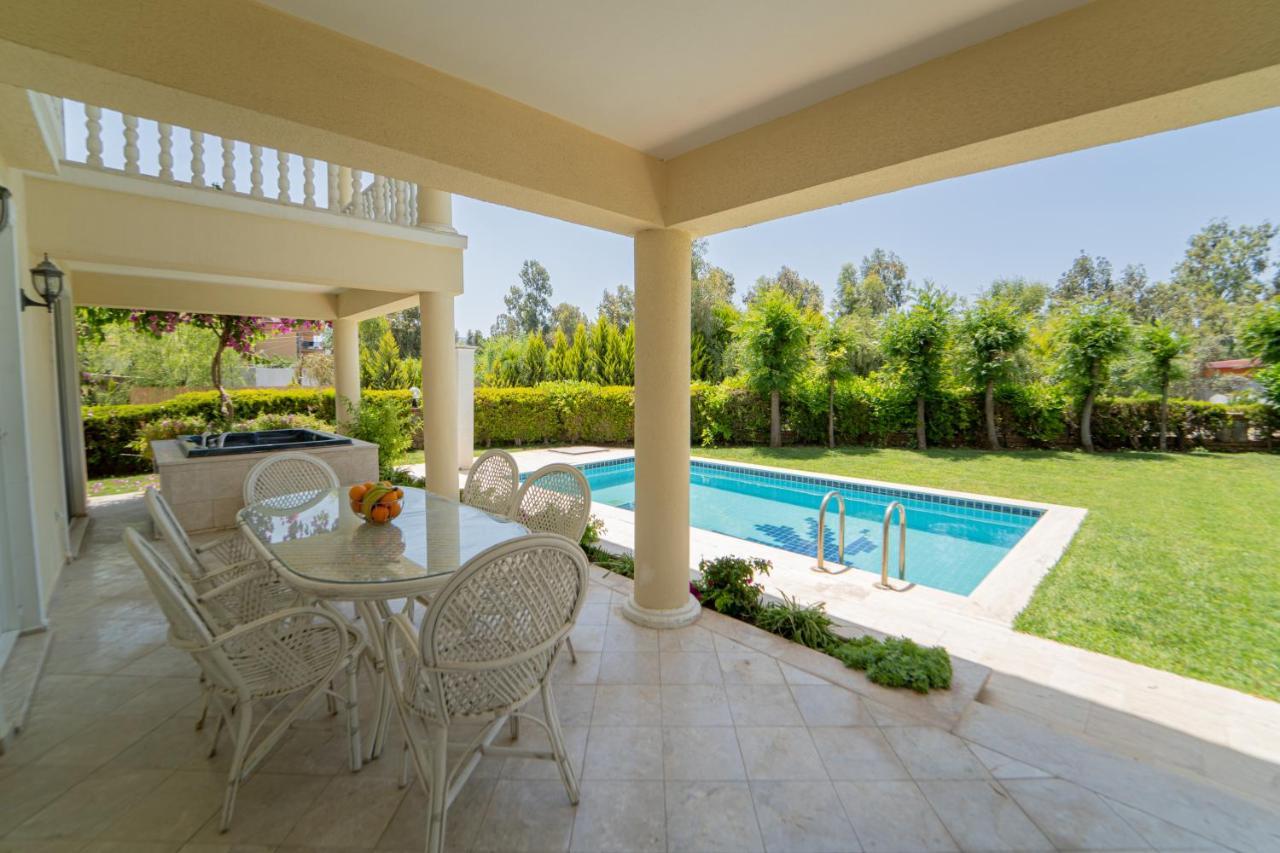 Villa Seaside Residence, Villa Sar, Deniz Manzarali Fethiye Calis , 4 Yatak Odali ,8 Kisilik Muestakil Havuzlu Villa *