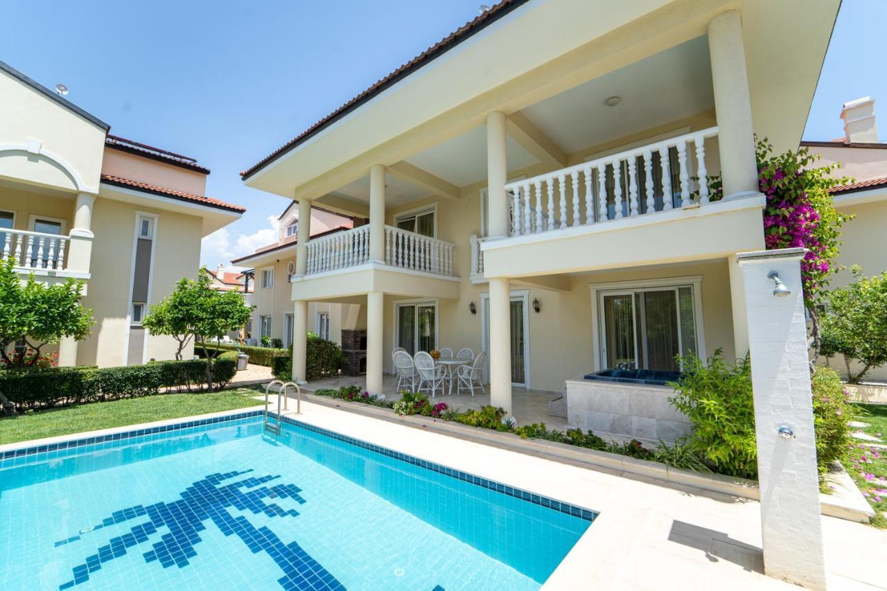 Villa Seaside Residence, Villa Sar, Deniz Manzarali Fethiye Calis , 4 Yatak Odali ,8 Kisilik Muestakil Havuzlu Villa Fethiye
