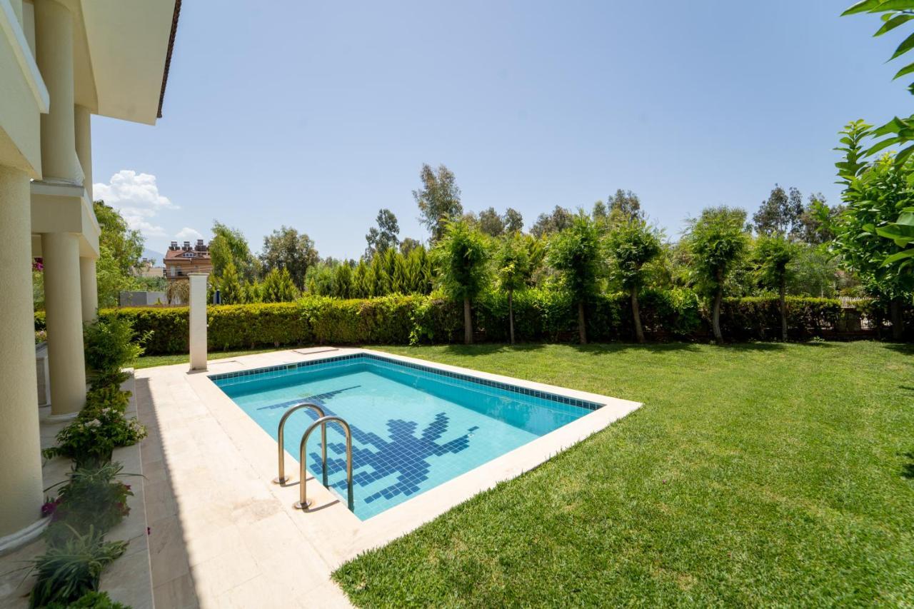 Seaside Residence, Villa Sar, Deniz Manzarali Fethiye Calis , 4 Yatak Odali ,8 Kisilik Muestakil Havuzlu Villa *