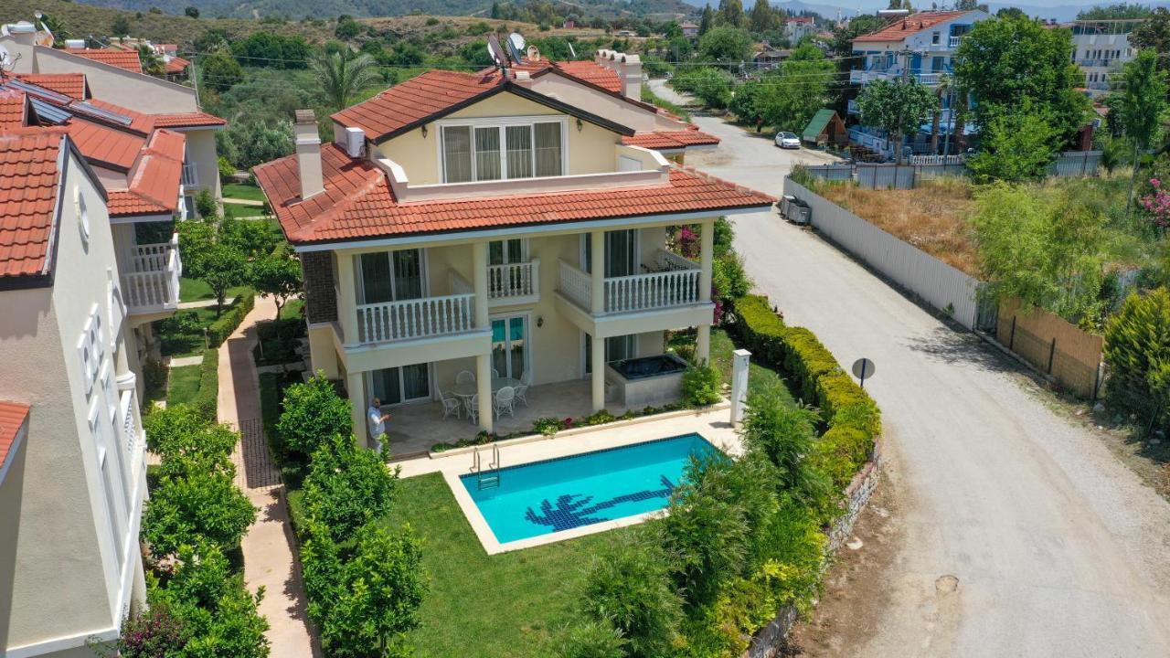 Villa Seaside Residence, Villa Sar, Deniz Manzarali Fethiye Calis , 4 Yatak Odali ,8 Kisilik Muestakil Havuzlu Villa Fethiye