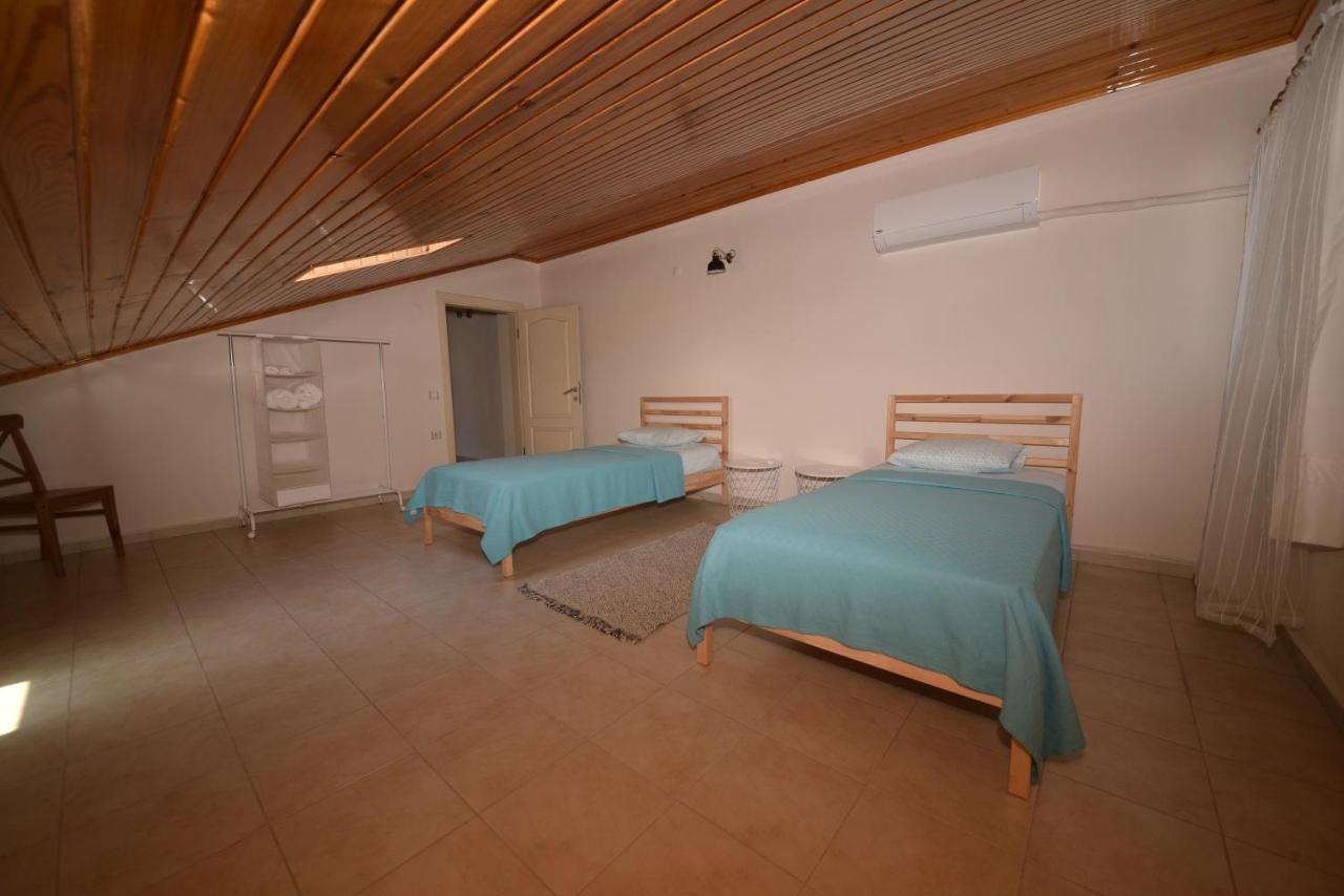 Kaya Duplex