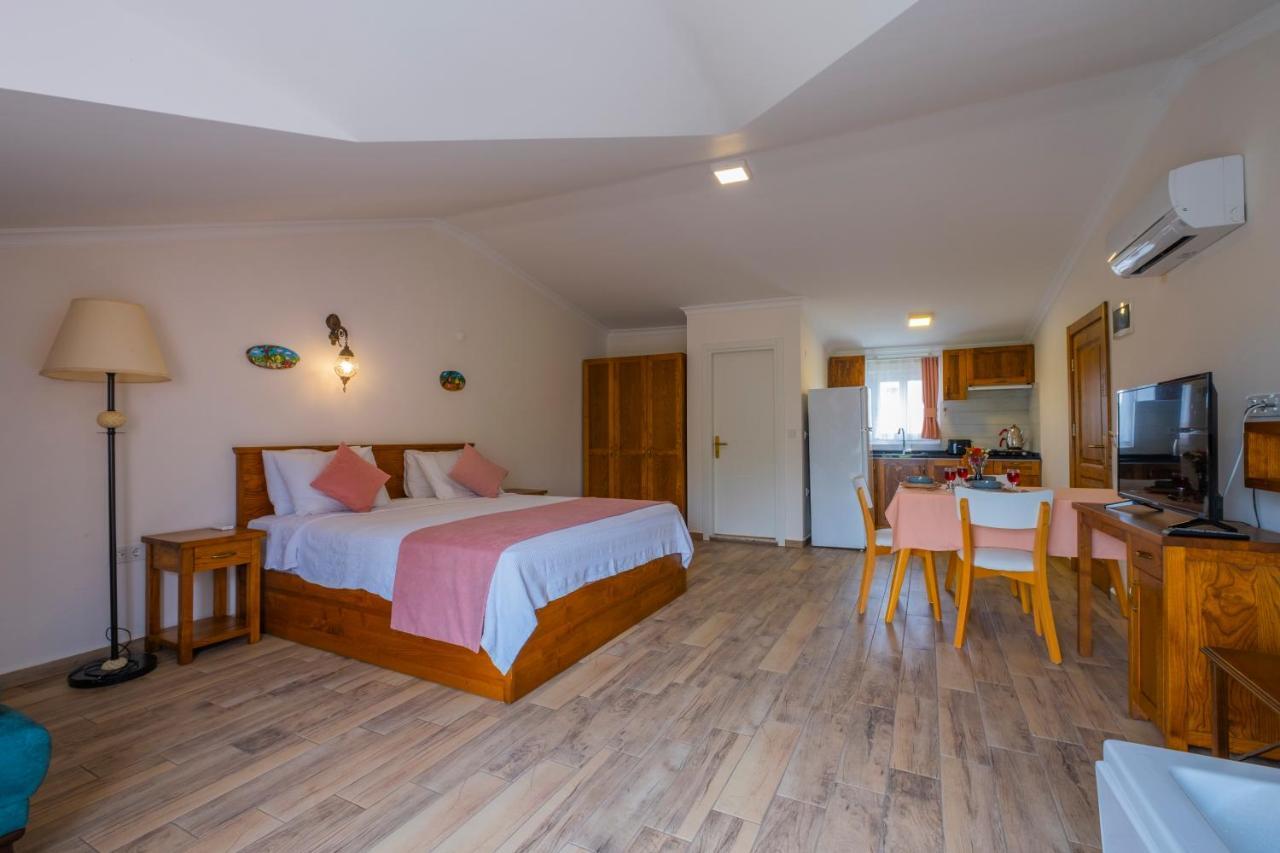 Holiday park Infinity Lily 2*