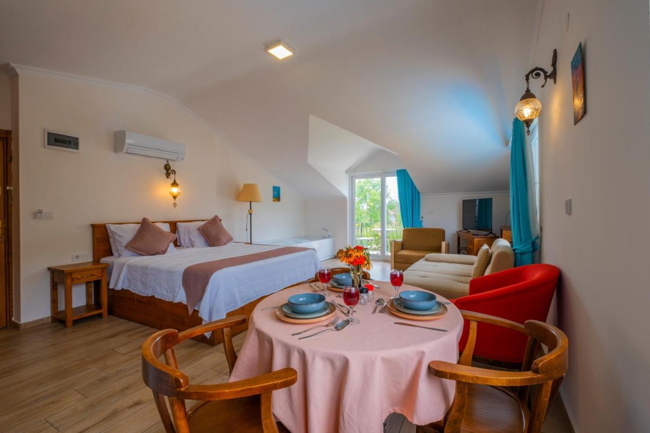 Infinity Lily Holiday park 2*