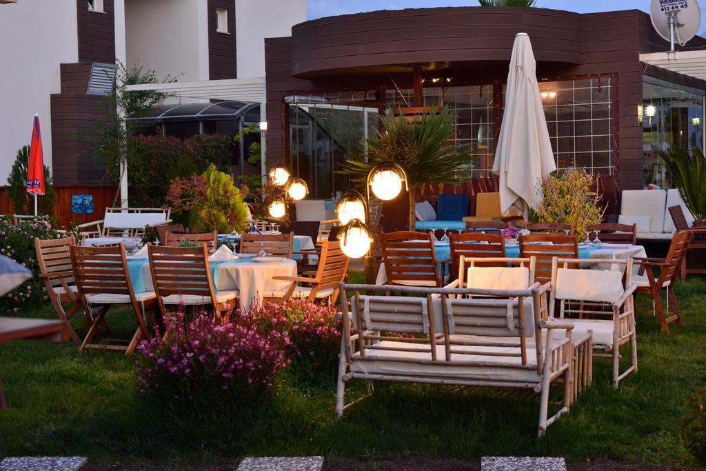 Odyssey Aparthotel 3*