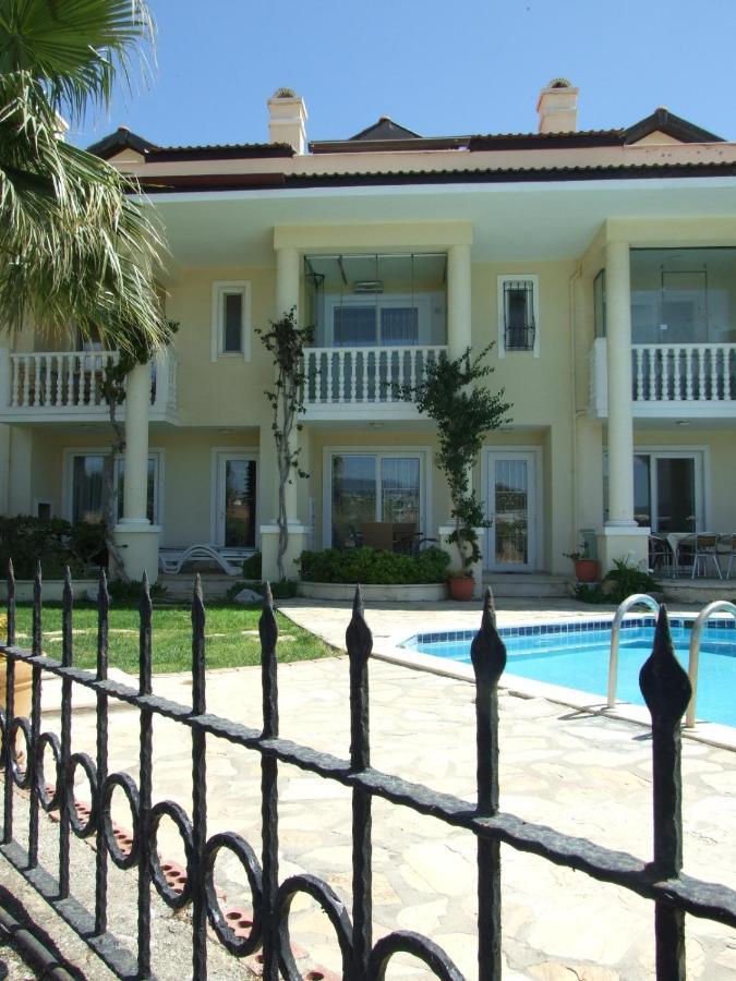 Villa Nearby The Sea With Pool Triplex Fethiye