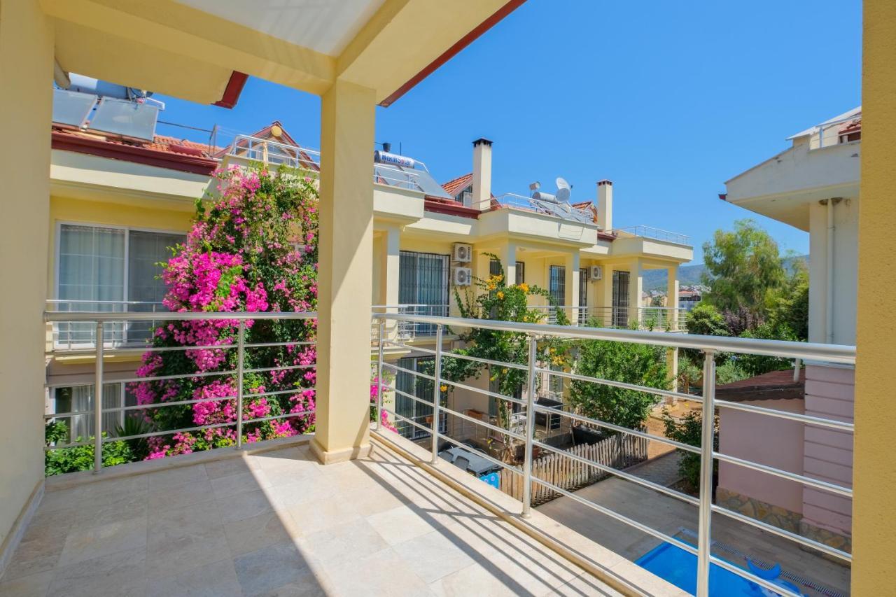 Yas Calis * Fethiye
