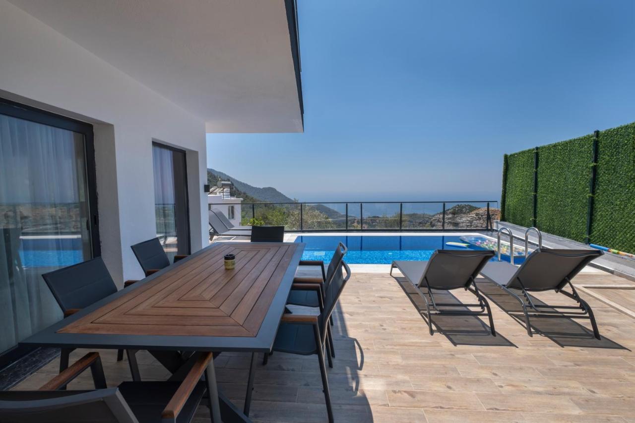 Butterfly Villa *
