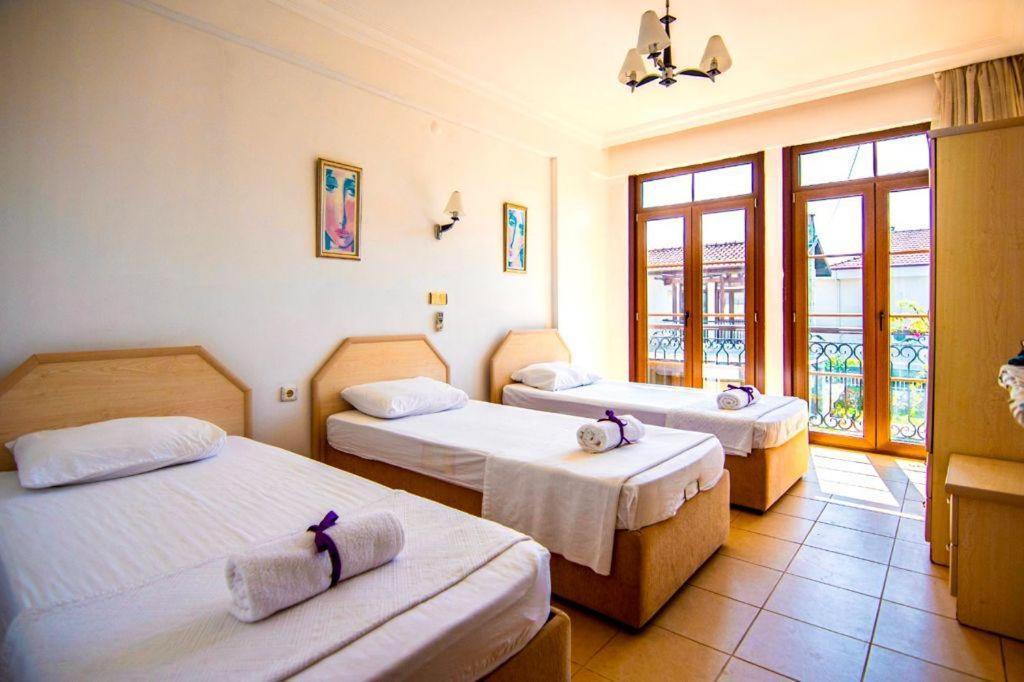Mor Villa