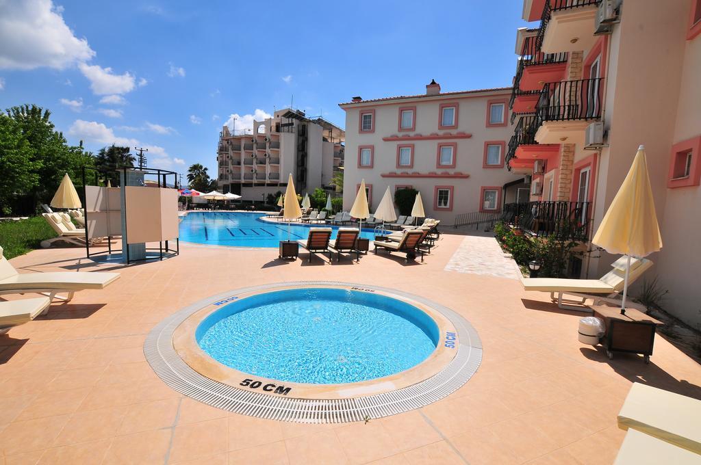 Hotel Pelin 3*