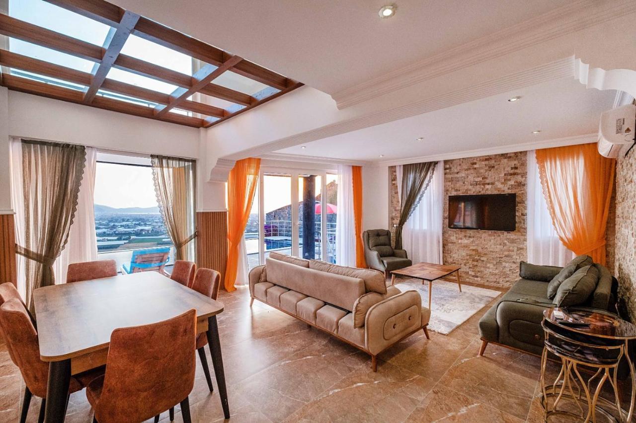 Villa Sessiz,sakin, Huzurlu Jakuzi Ve Saunali Deniz,doga Manzarali Muestakil Fethiye