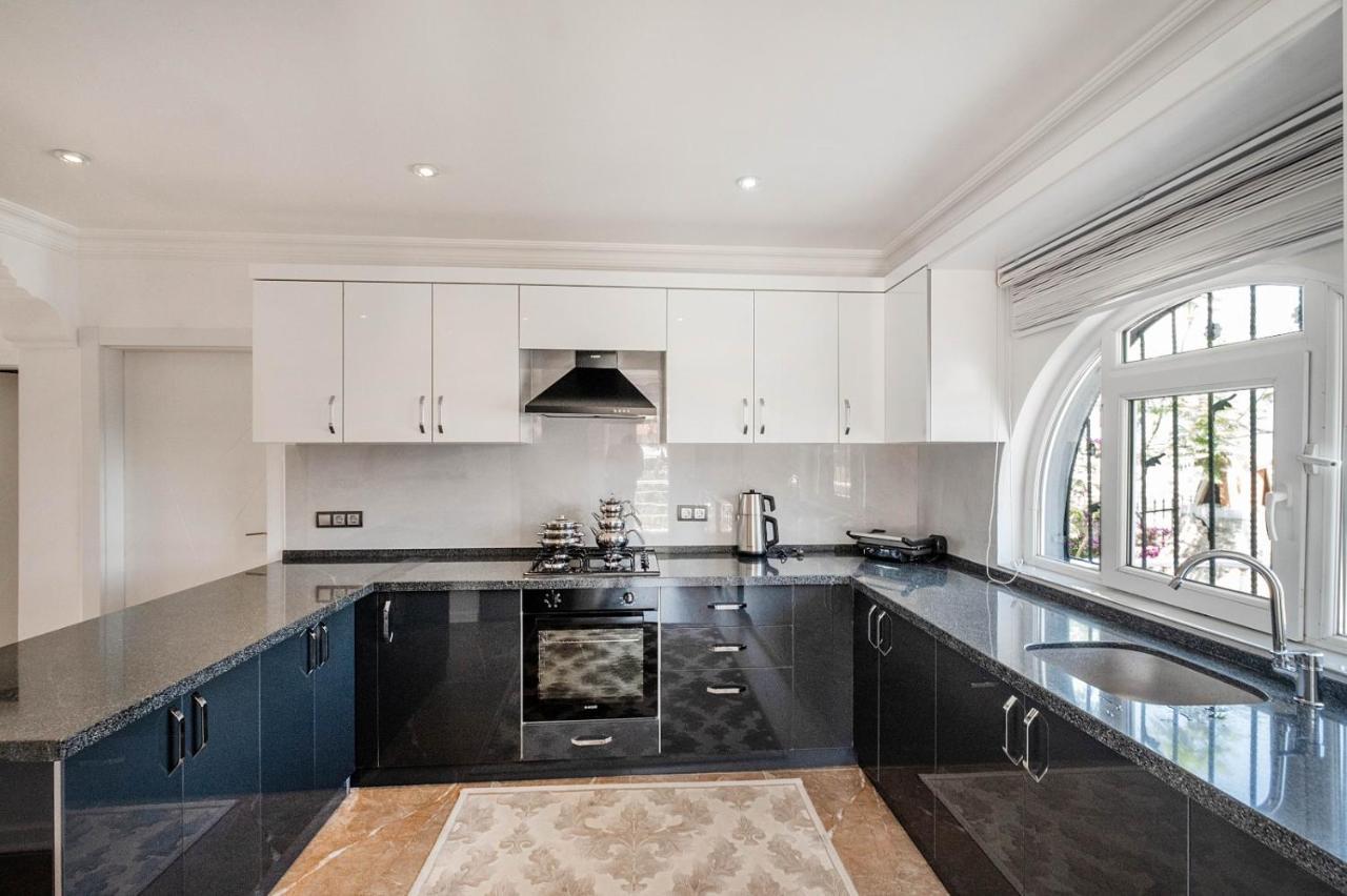 Sessiz,sakin, Huzurlu Jakuzi Ve Saunali Deniz,doga Manzarali Muestakil Villa