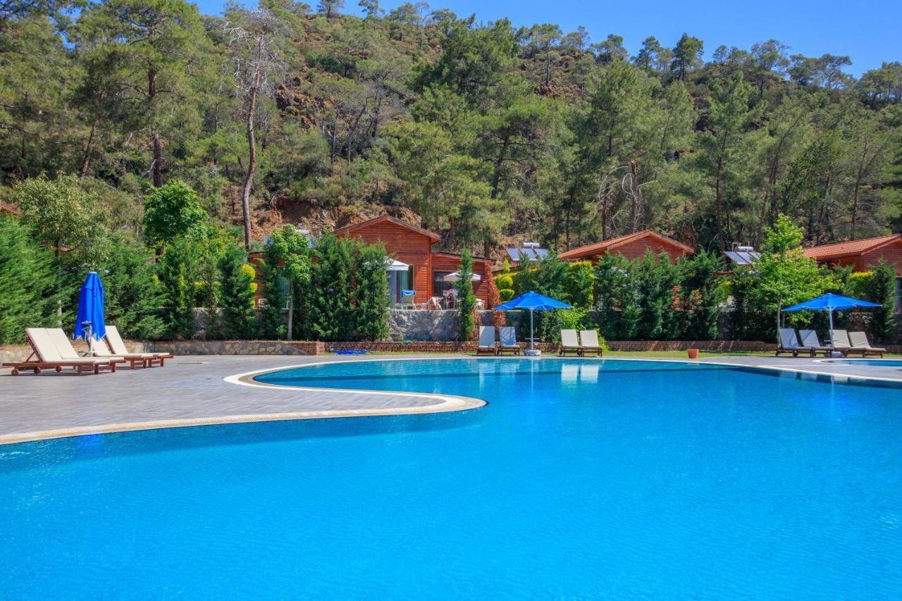The Bay Club Otel 5*