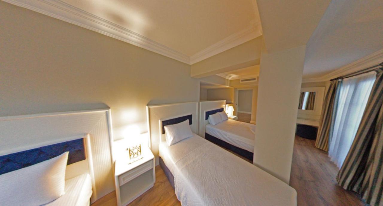 Otel The Mara Palace