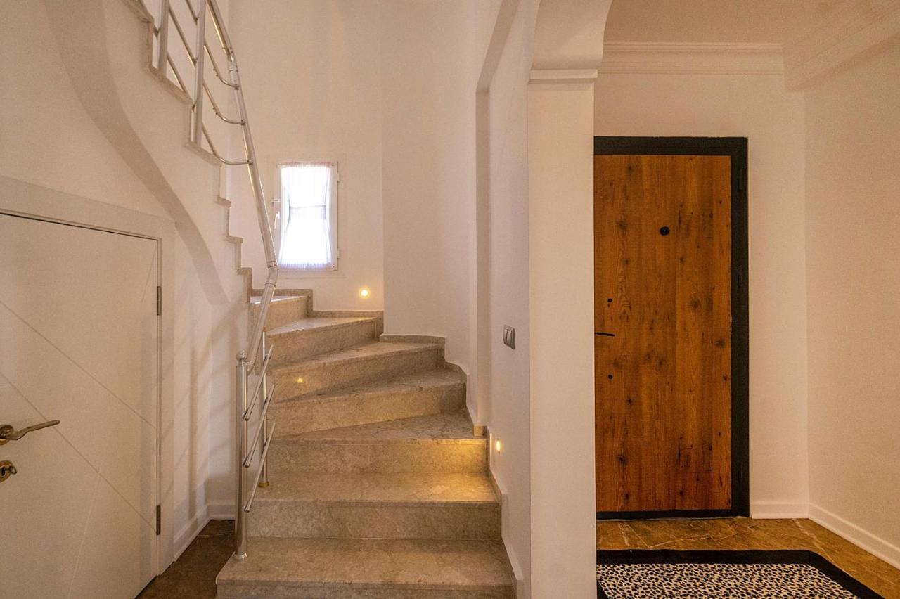 Villa Sessiz,sakin, Huzurlu Jakuzi Ve Saunali Deniz,doga Manzarali Muestakil Fethiye