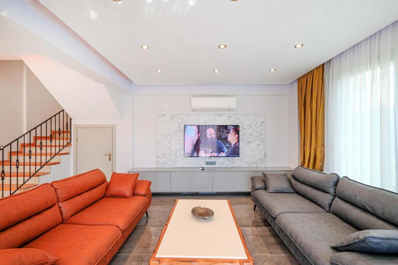 Bella Villa