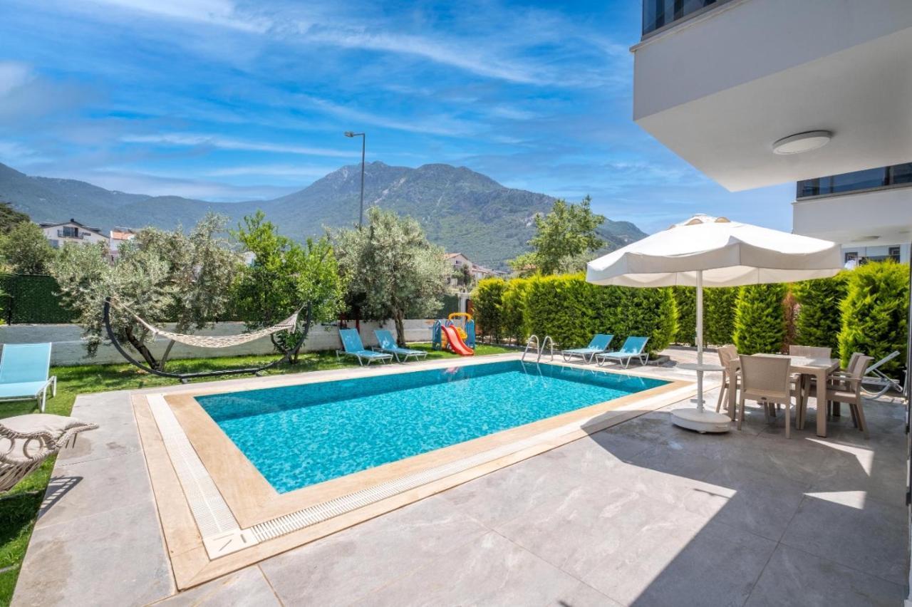 Villa Modern Chic 4-bedroom With Private Pool And Garden In Hisaronu Fethiye