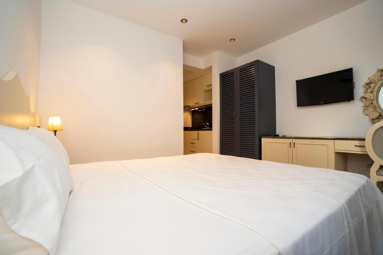 Aparthotel Channel
