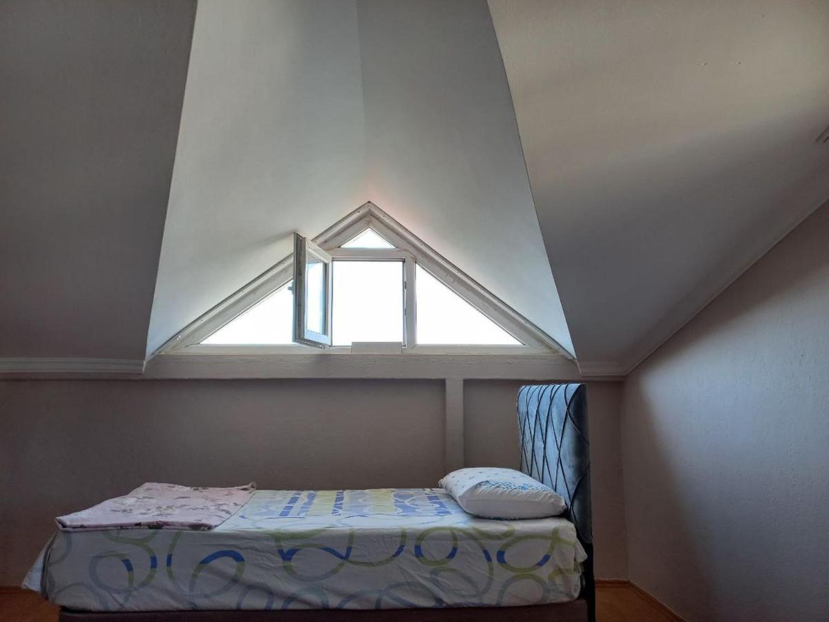 Sunshine Guest House With Terrace Oda ve Kahvaltı *