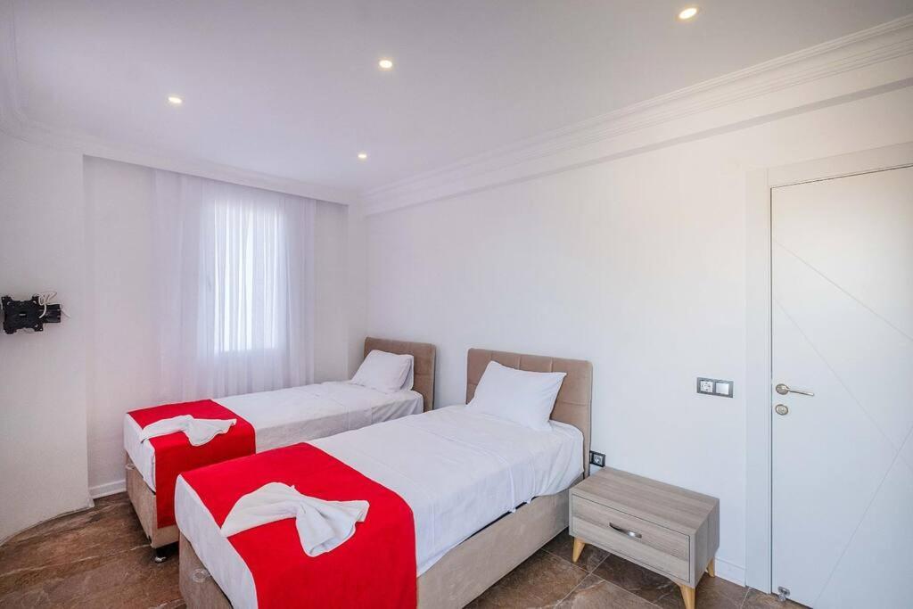 Sessiz Sakin Manzarali Sauna Ve Jakuzili,muestakil Havuzlu Villa Fethiye