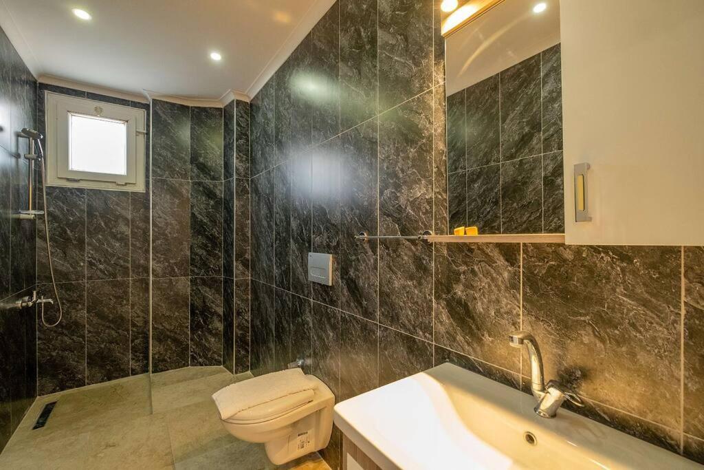 Sessiz Sakin Manzarali Sauna Ve Jakuzili,muestakil Havuzlu Fethiye