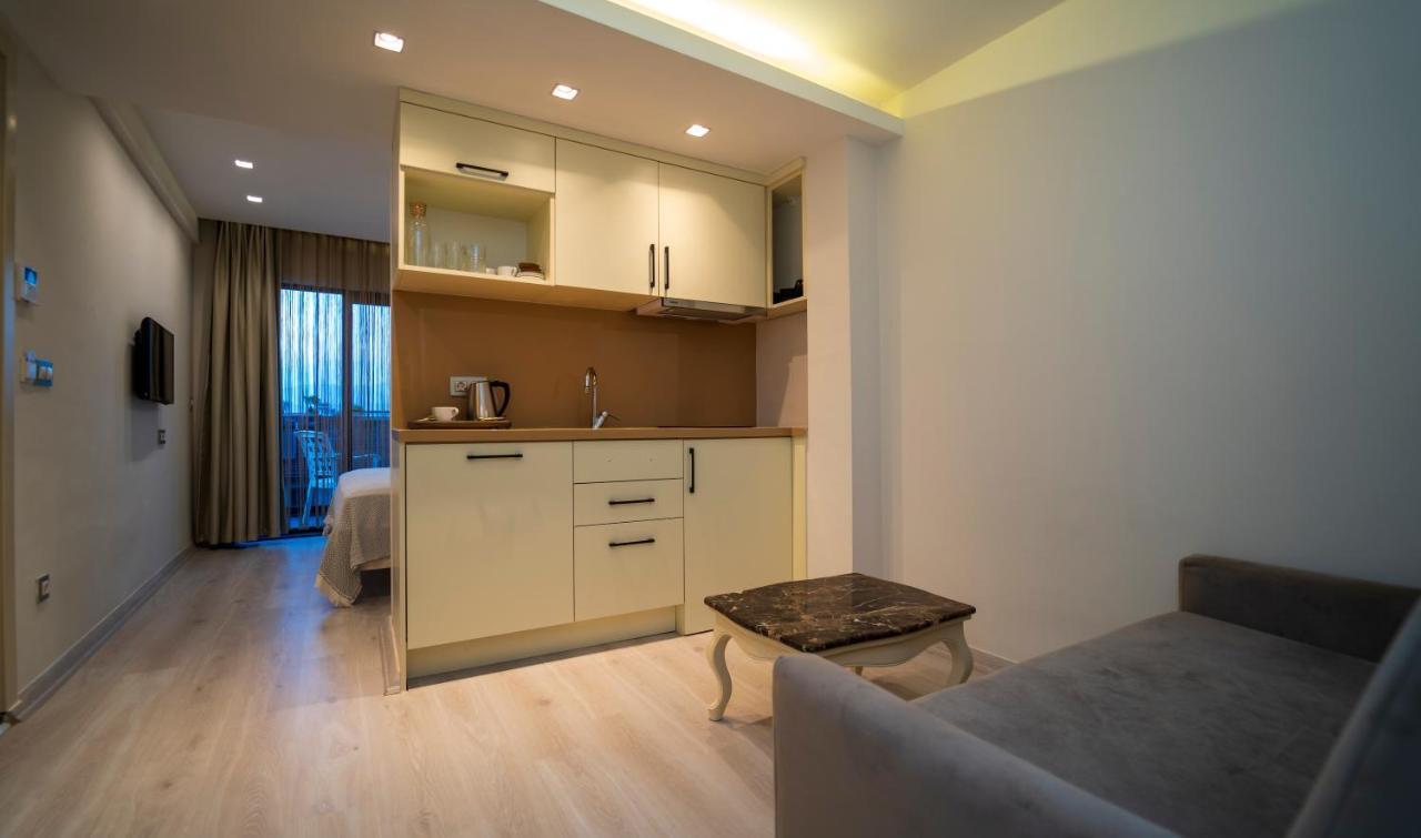 Rooms365 Hotel *