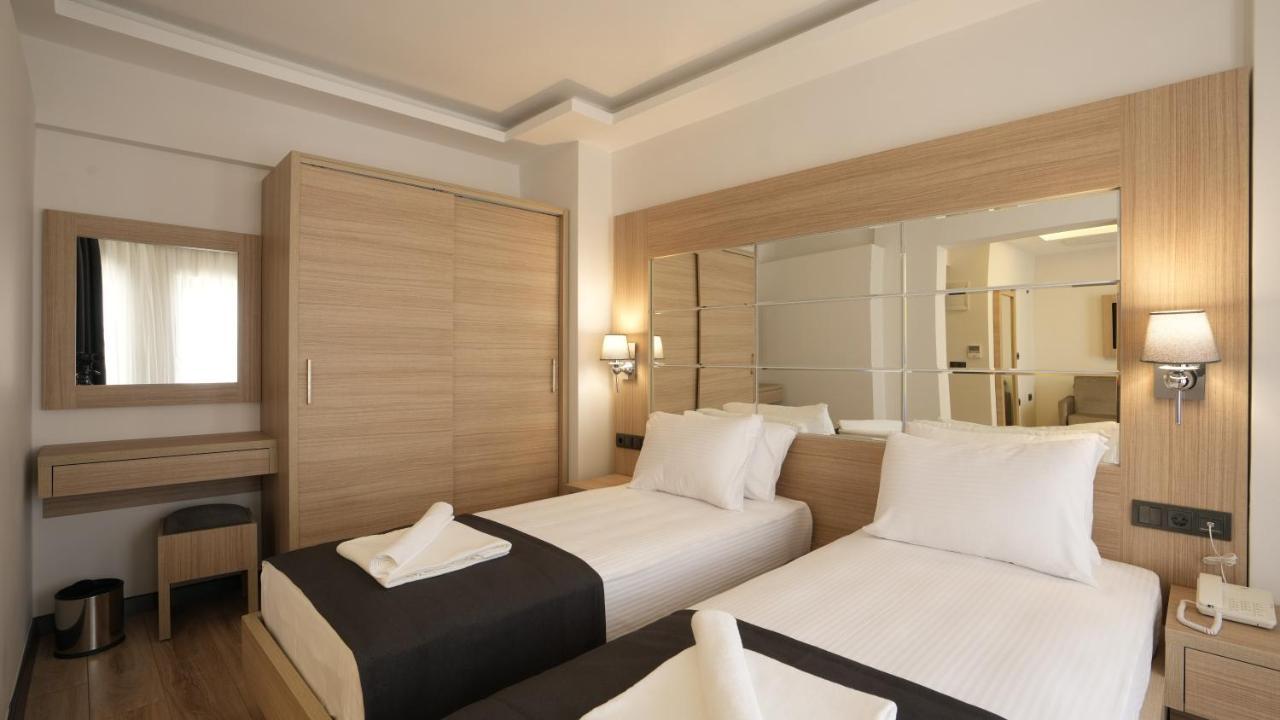 Hotel Alesta Seaside