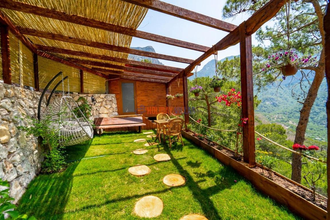 The View Bed & Breakfast *