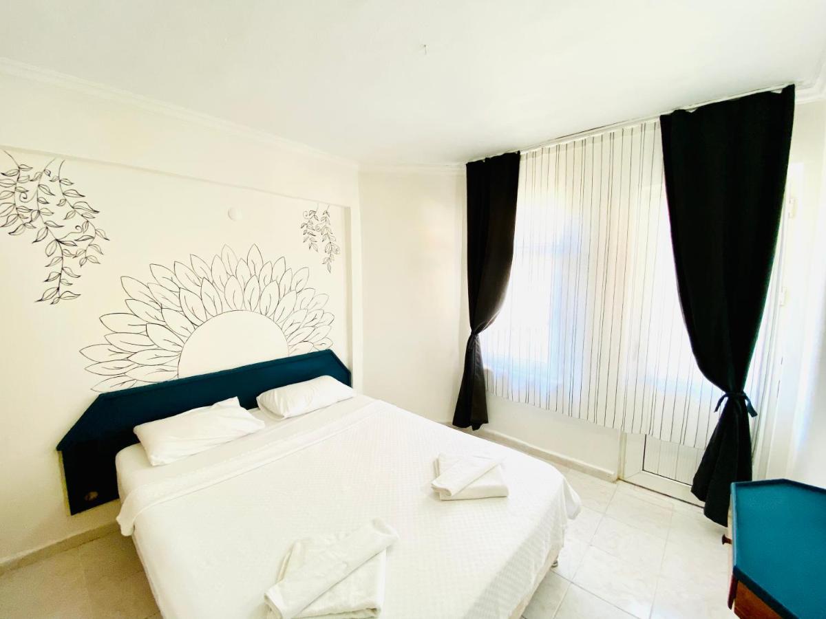 Aparthotel Lena Boutique